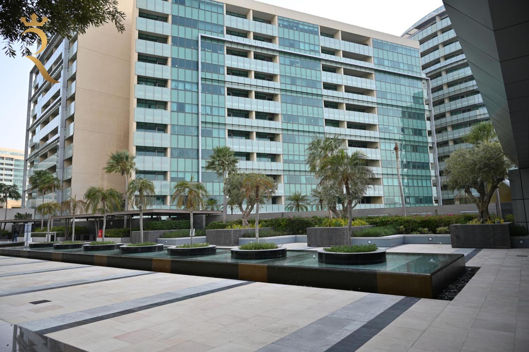 Your 2br Luna Retreat With Access In Al Rahba Apartment