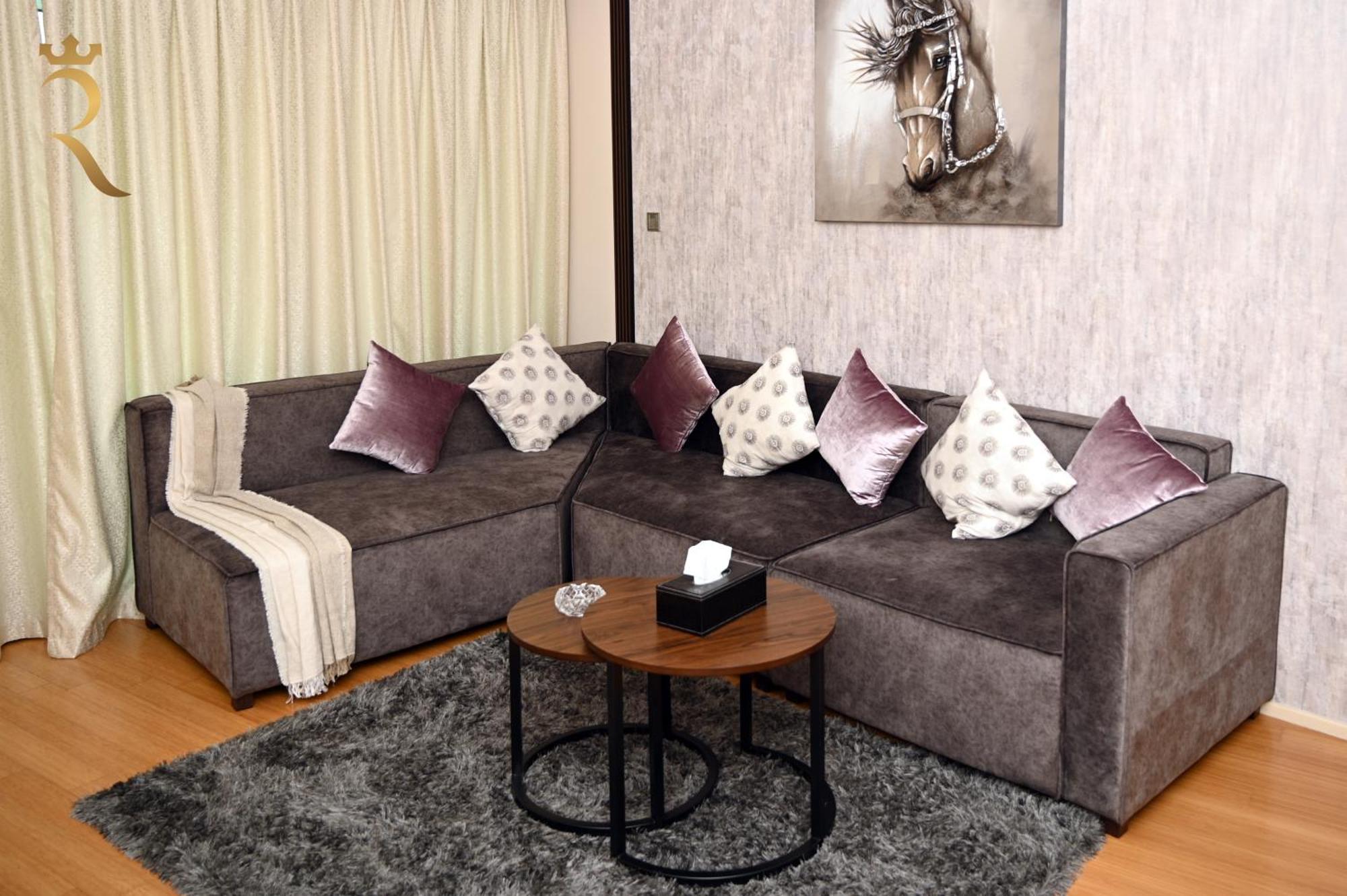 Apartment Your 2br Luna Retreat With Access In Al Rahba *
