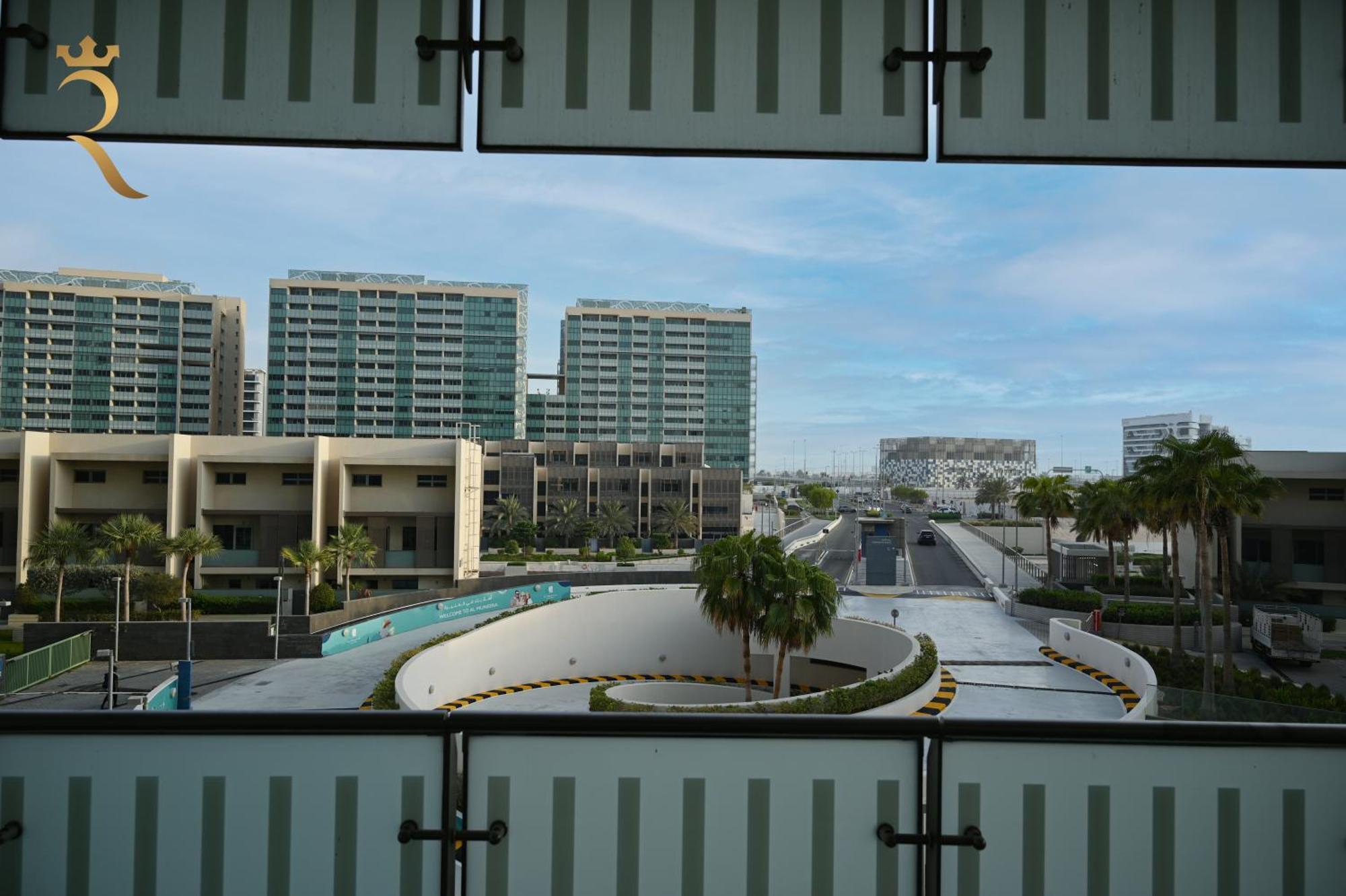 Apartment Your 2br Luna Retreat With Access In Al Rahba